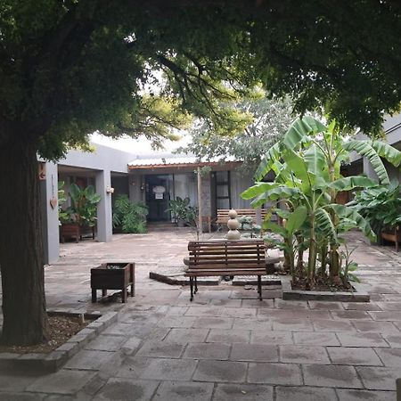 Hopetown Guesthouse Esterno foto
