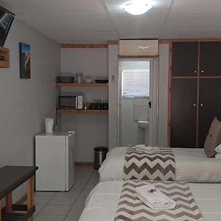 Hopetown Guesthouse Esterno foto