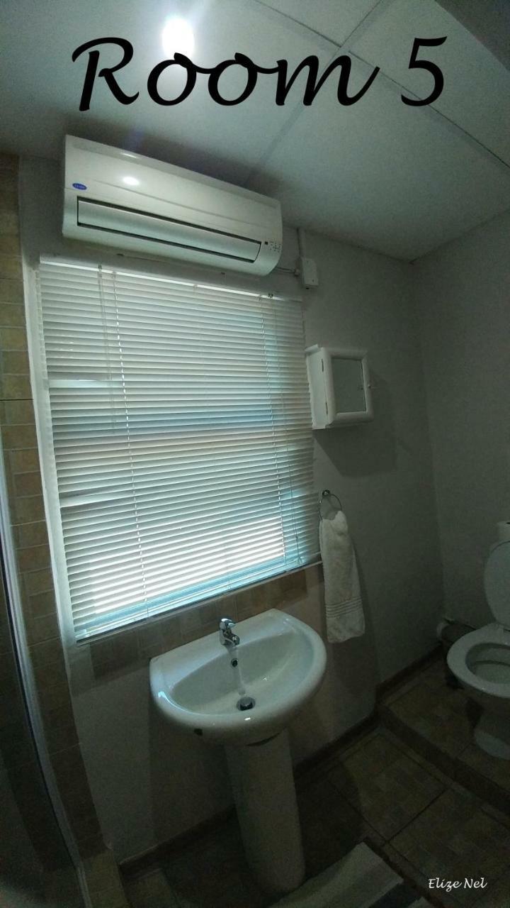 Hopetown Guesthouse Esterno foto